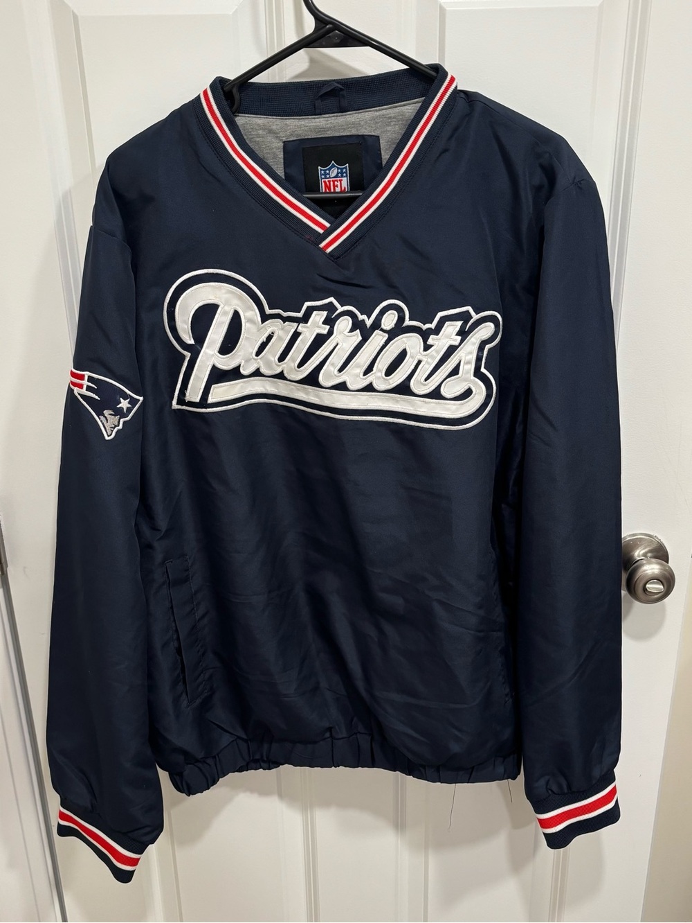 NFL New England Patriots Script Logo Windbreaker Varsity Jacket Mens U.S. Medium